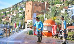 ALANYA BELEDİYESİ’NDEN BAYRAM TEMİZLİĞİ