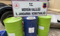 Jandarma 28 Kilogram Kokain ve Sıvı Metamfetamin Ele Geçirdi