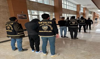 Bakır Kabloları Keserek Çalan Şüpheliler Yakalandı