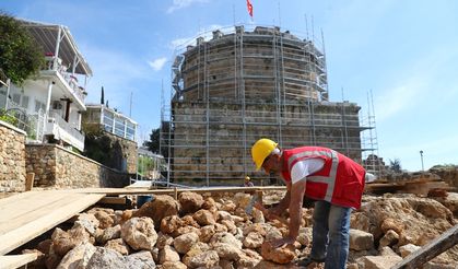 Hıdırlık Kulesi seyir terası projesi hızla ilerliyor
