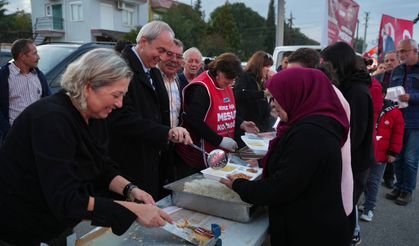 Başkan Adayı Mesut Kocagöz Komşularıyla İftar Yaptı