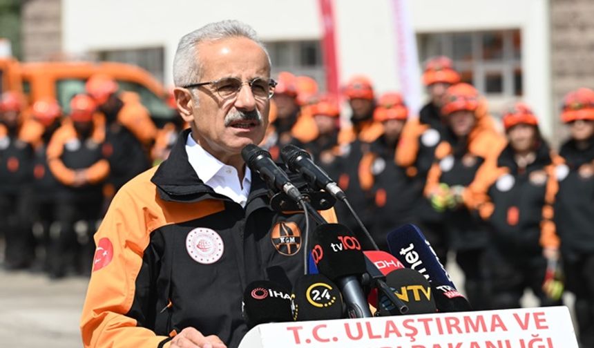 KARAYOLLARI 459 GÖNÜLLÜ KARAKURT EKİBİYLE AFETLERE HAZIR